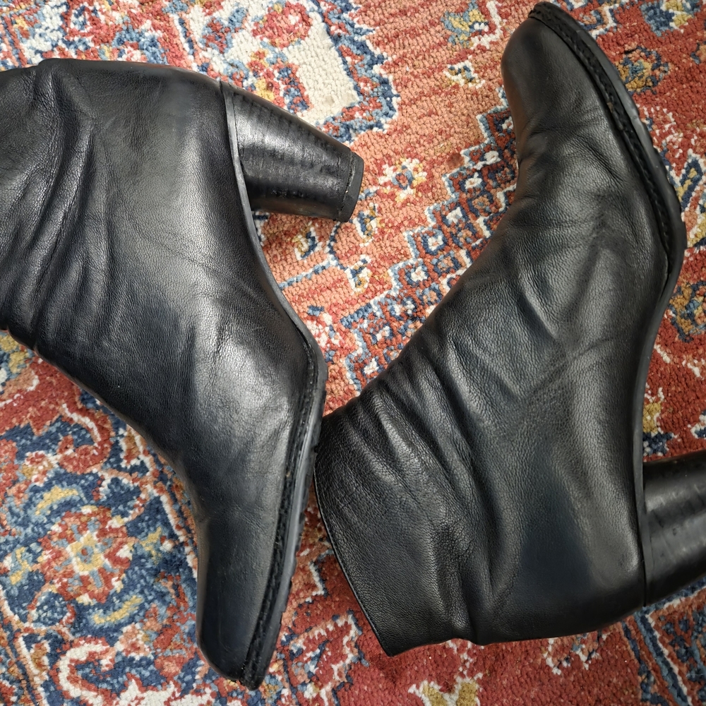 Stuart Weitzman Black Ankle Boots - Picture 7 of 10